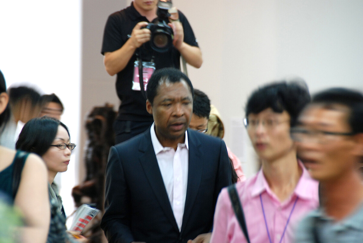 Okwui Enwezor