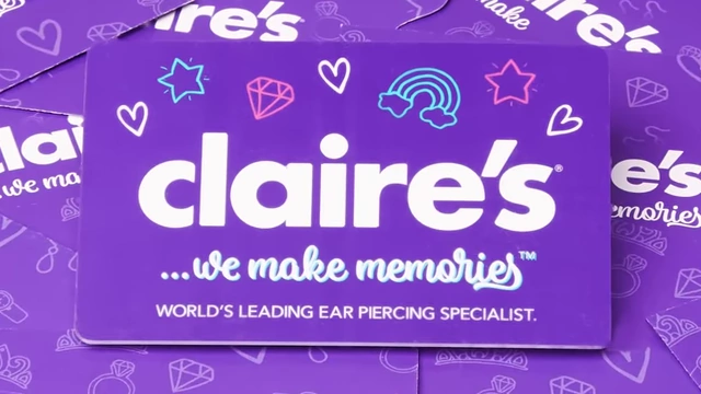 Claire's穿耳洞服务宣传“我们创造回忆”