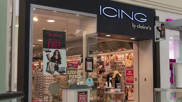Claire's的姐妹品牌Icing门店