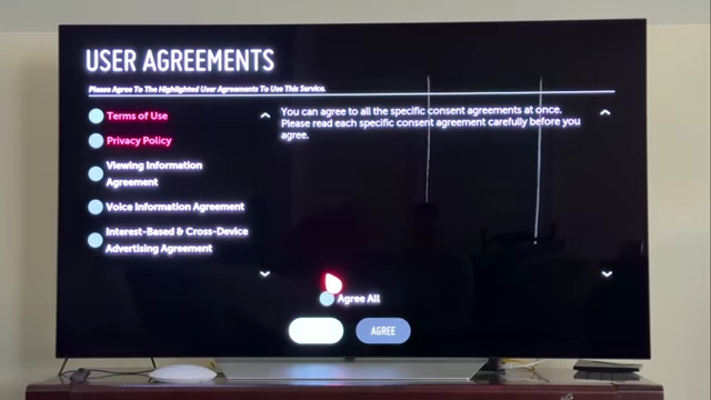 用户退出协议后，LG电视会强制返回用户协议页面。