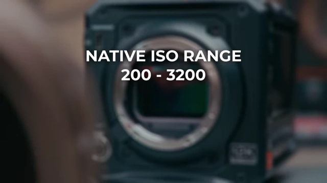 Screen graphic displaying the Blackmagic PYXIS 12K's native ISO range of 200-3200