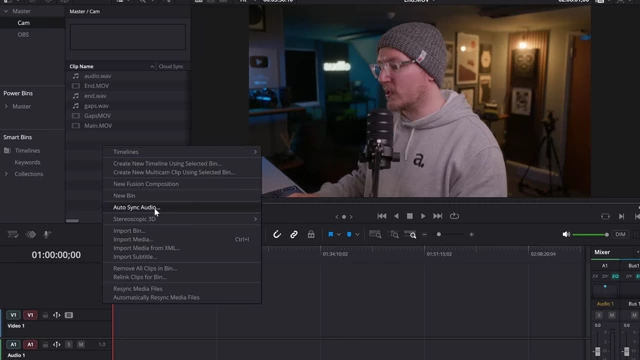 Auto Sync Audio dialog set to synchronize using Waveform