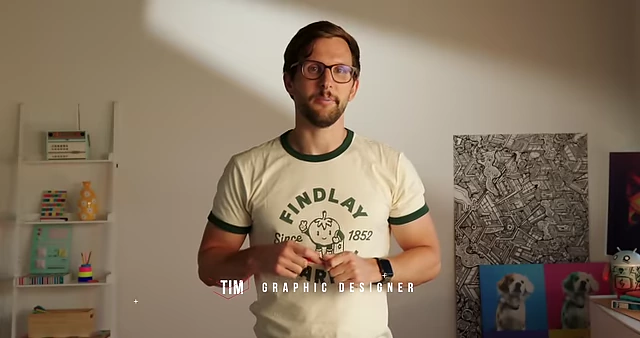 Tim, the graphic designer, explaining thumbnail design principles