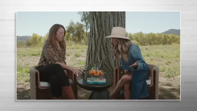 Casey Means on the "Grounded Wellness" podcast, enjoying a "liver smoothie."