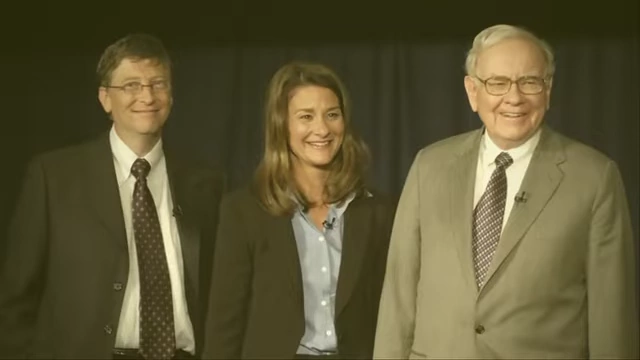 Bill Gates, Melinda Gates, and Warren Buffett together
