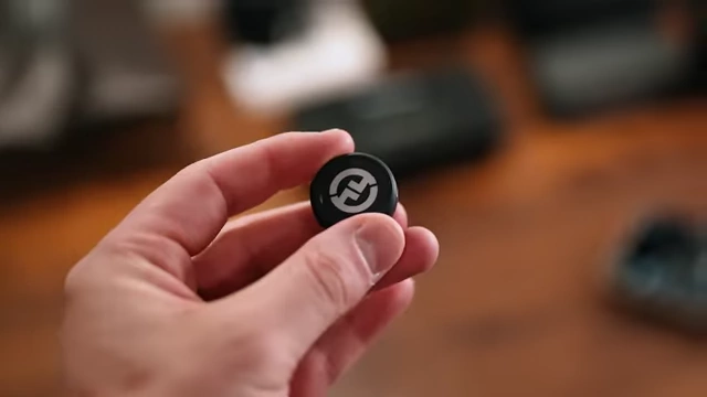 Circular HollyLand Lark M2 microphone.