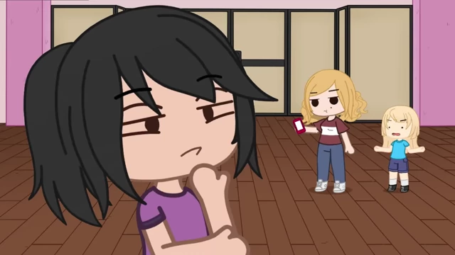 The speaker's aunt looks annoyed while the speaker struggles to choose an ice cream flavor.