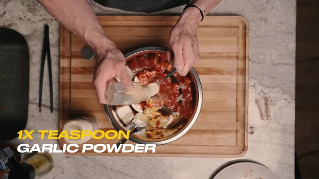 Adding garlic powder to the sauce ingredients