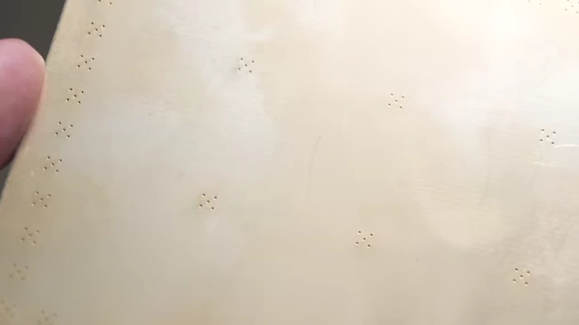 Previous VIA Grid design with densely packed via clusters at the edges and in pockets