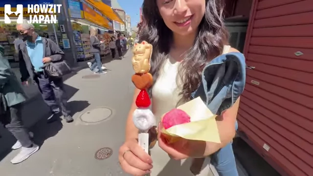 Strawberry castella skewer and strawberry daifuku