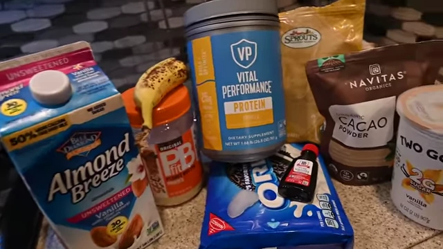 All ingredients for the protein ice cream