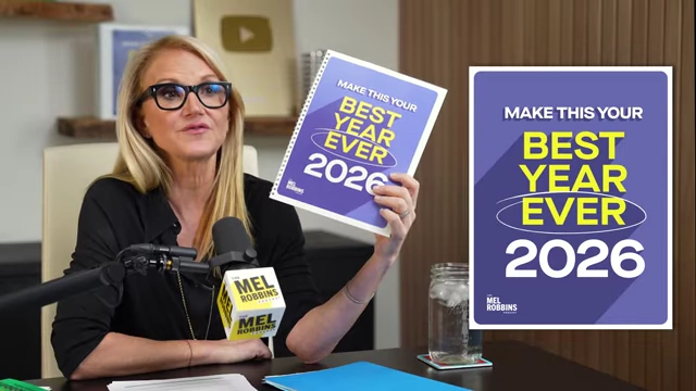 Mel Robbins showcasing the "Make This Your Best Year Ever 2026" workbook