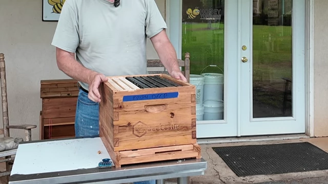 Empty deep box with frames