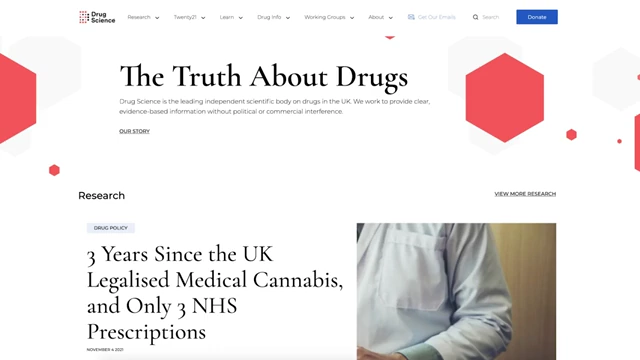 药物科学慈善机构网站截图，显示关于医疗大麻的报道