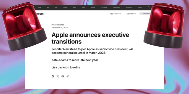 News headlines reporting on Apple's executive transitions