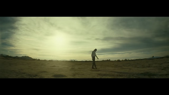 A wide shot illustrating the vast, isolated landscapes of the Mississippi Delta.