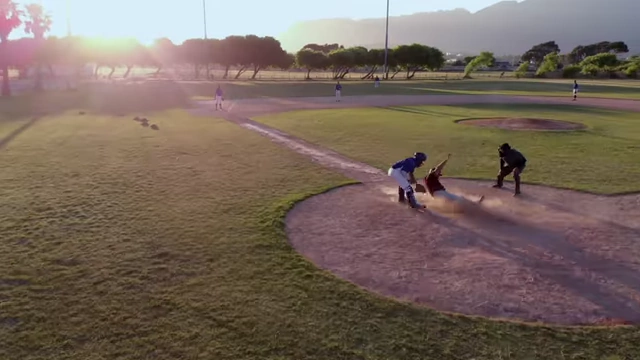 The baseball analogy, illustrating capped vs. unlimited upside in business.