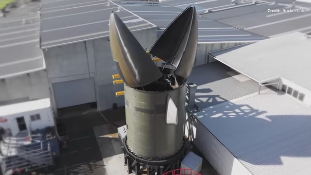 Animation of Rocket Lab Neutron's unique fairing opening