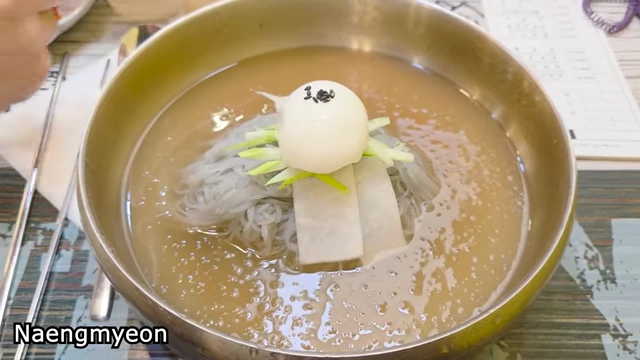 Naengmyeon (cold buckwheat noodles)