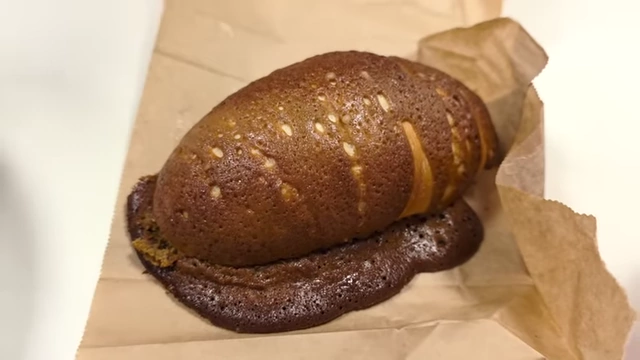 Buttery bread from Padar Teuam with a crispy exterior