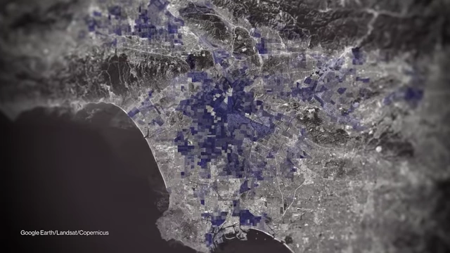 A map of Los Angeles indicating areas with higher lead soil concentration in blue.