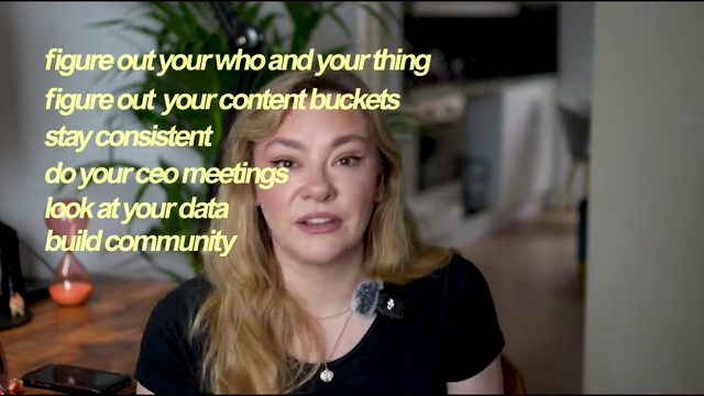 A list of the 5-step framework points on screen: "figure out your who and your thing", "figure out your content buckets", "stay consistent", "do your ceo meetings", "look at your data", "build community".