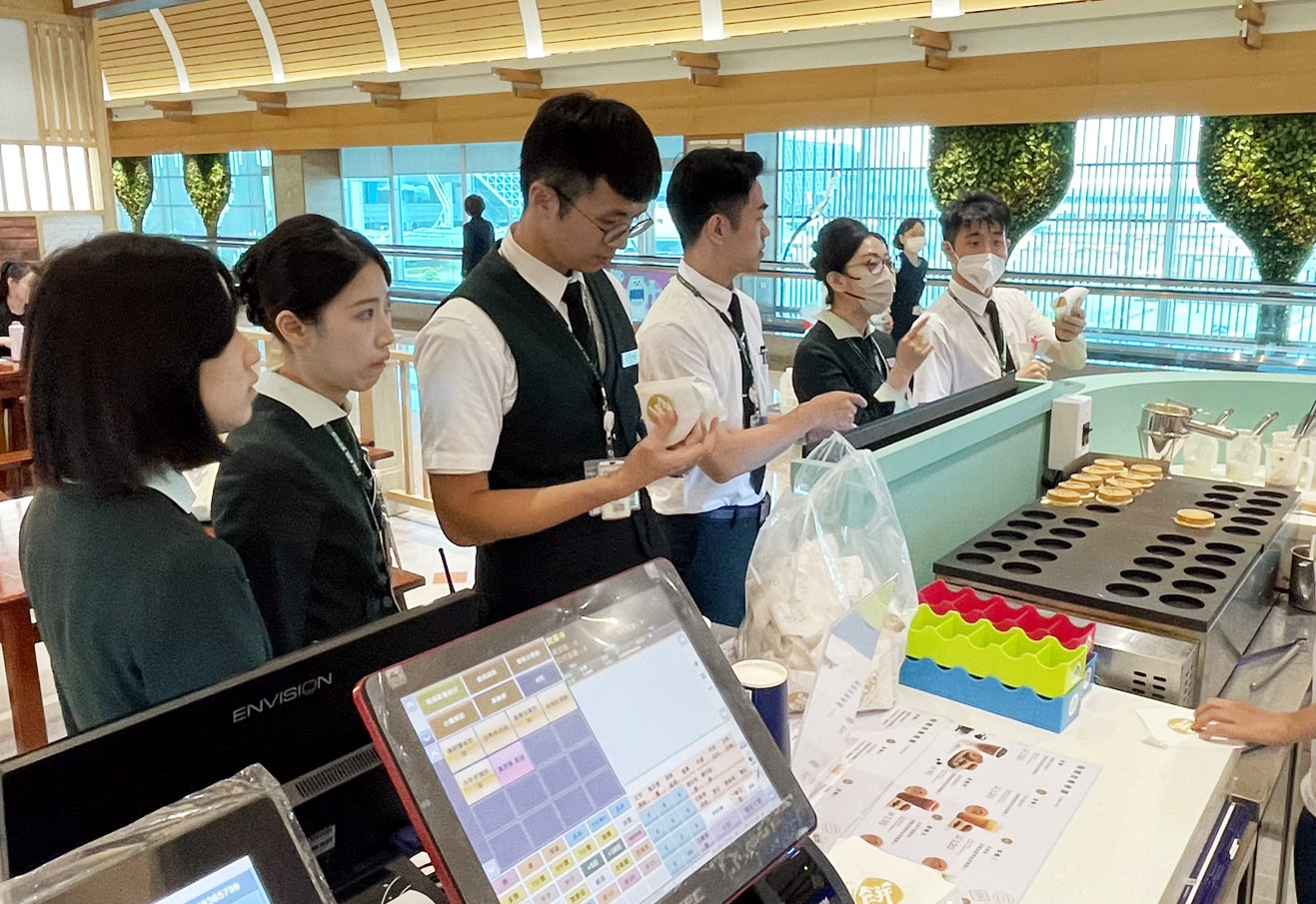 出國前的回憶殺! 網紅最”眷”戀的飲料店 媽祖新村進駐桃機！