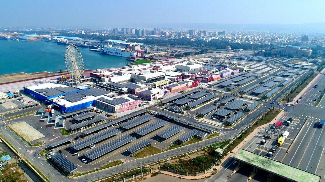 全國首創商場低碳認證 台中市府頒獎表揚