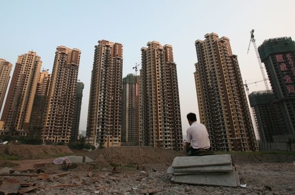 發射「第三支箭」救房市！中國鬆綁上市房企再融資