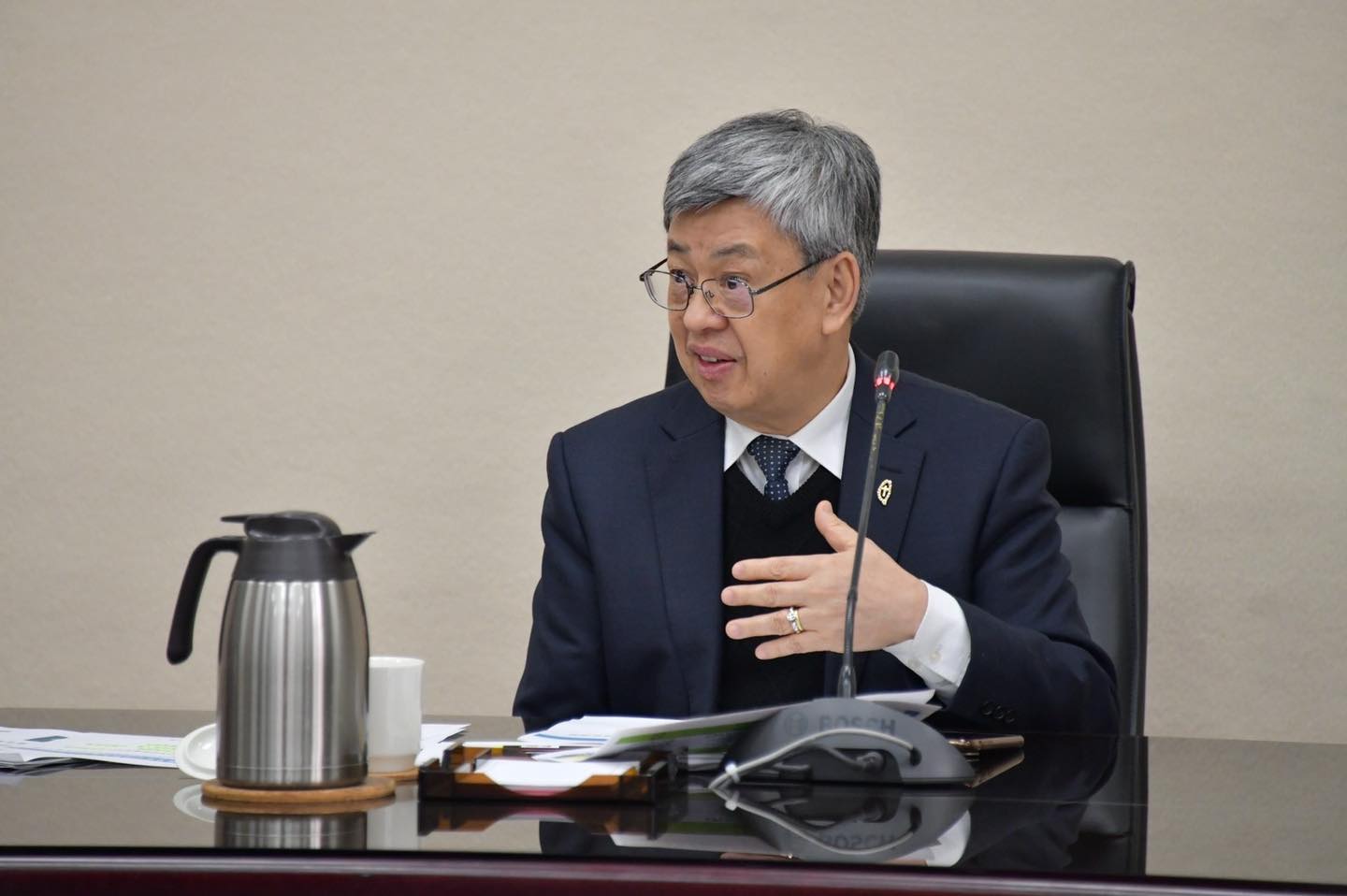 疫後特別條例三讀通過 「普發6000元」腳步近了！