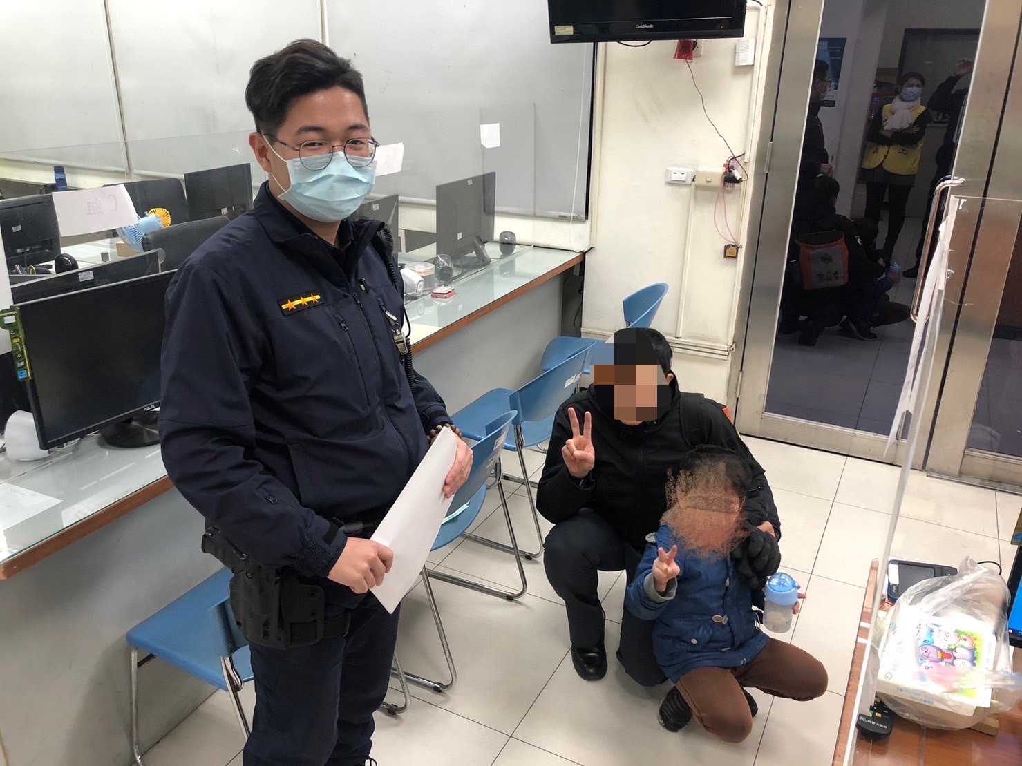 聖誕奇蹟！男童寒流獨走3公里 警方獲報助團圓