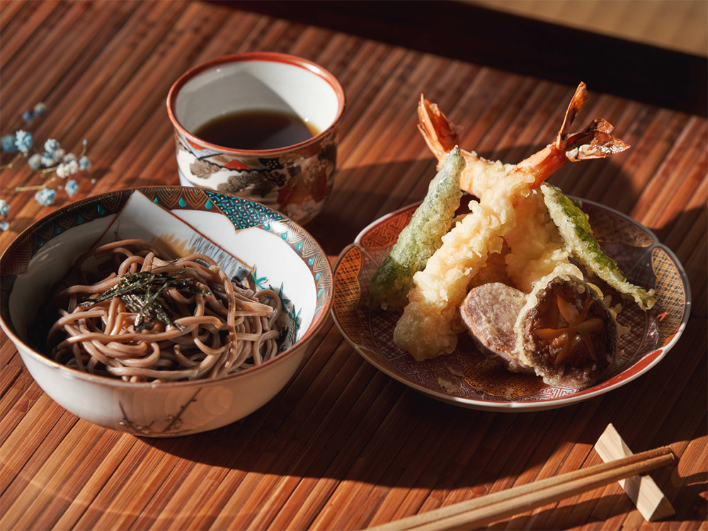 和風紫蘇蕎麥麵、炸蝦山鮮天婦羅