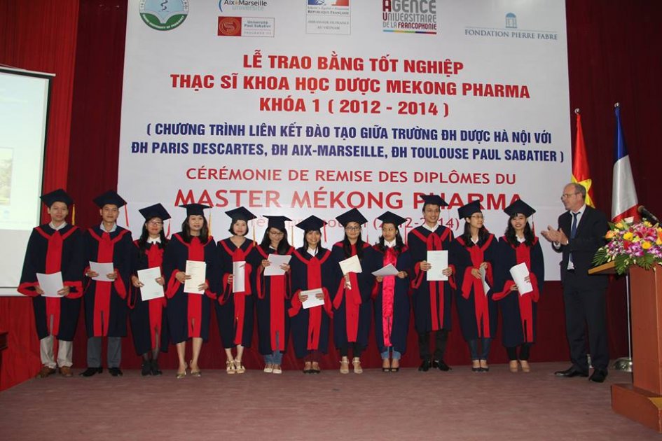 học viên tốt nghiệp thạc sĩ đại học Pháp