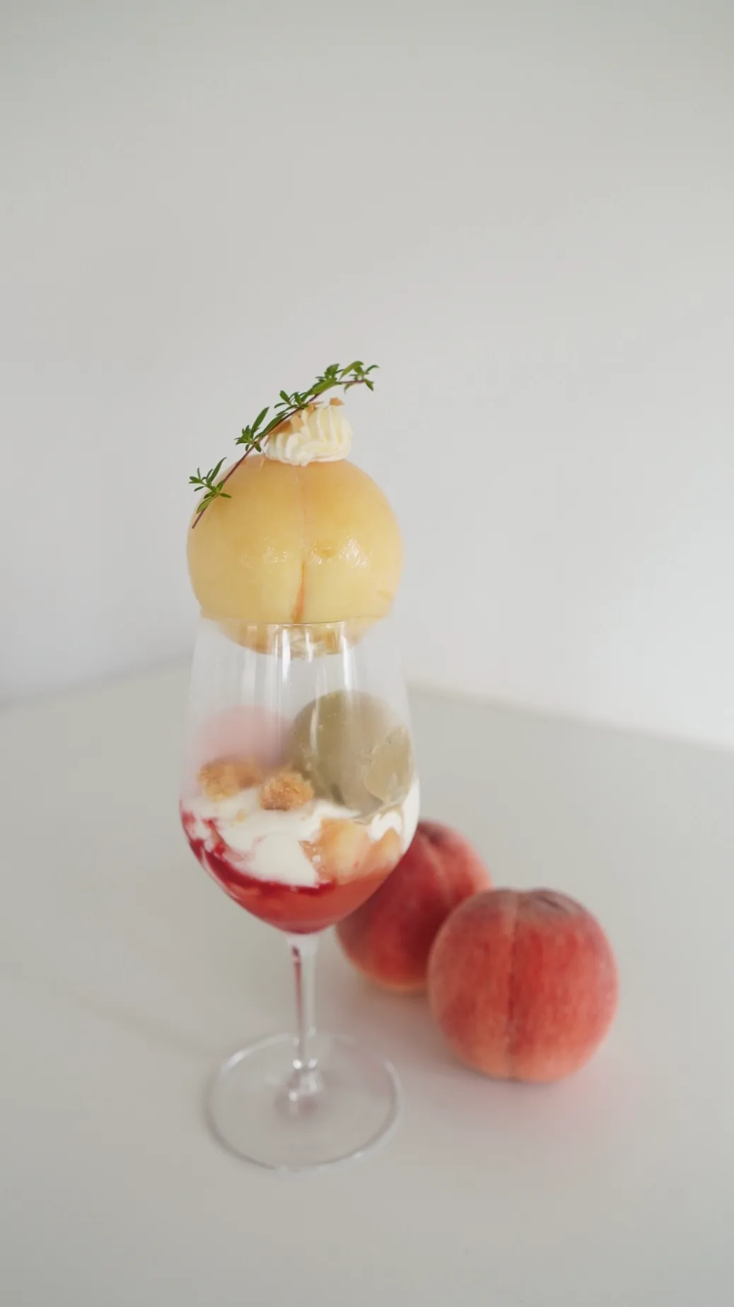 季節のケーキかパフェ。カフェタイムの主役がわかる寄り