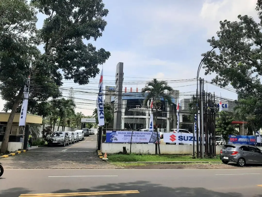 UNITED MOTORS CENTRE - MALANG