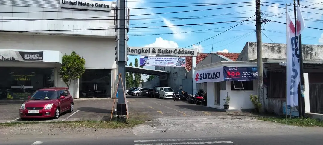 UNITED MOTORS CENTRE - TULUNGAGUNG