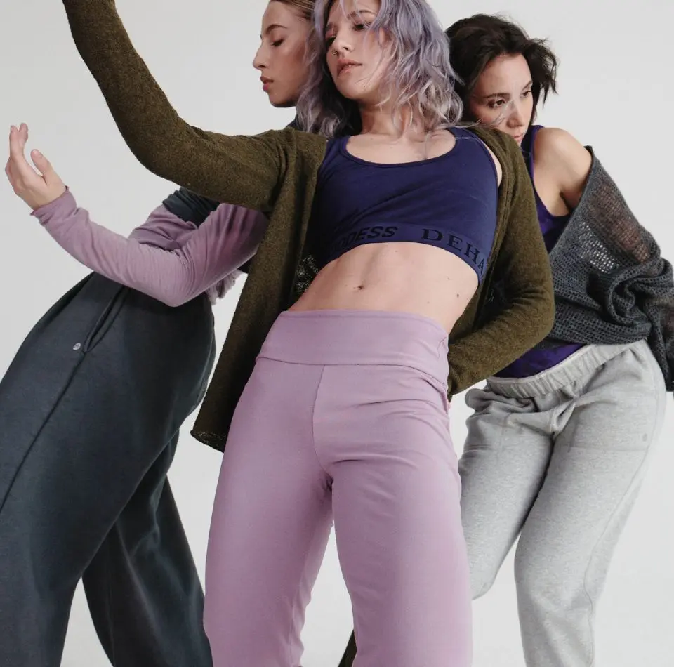 Shop ACTIVEWEAR