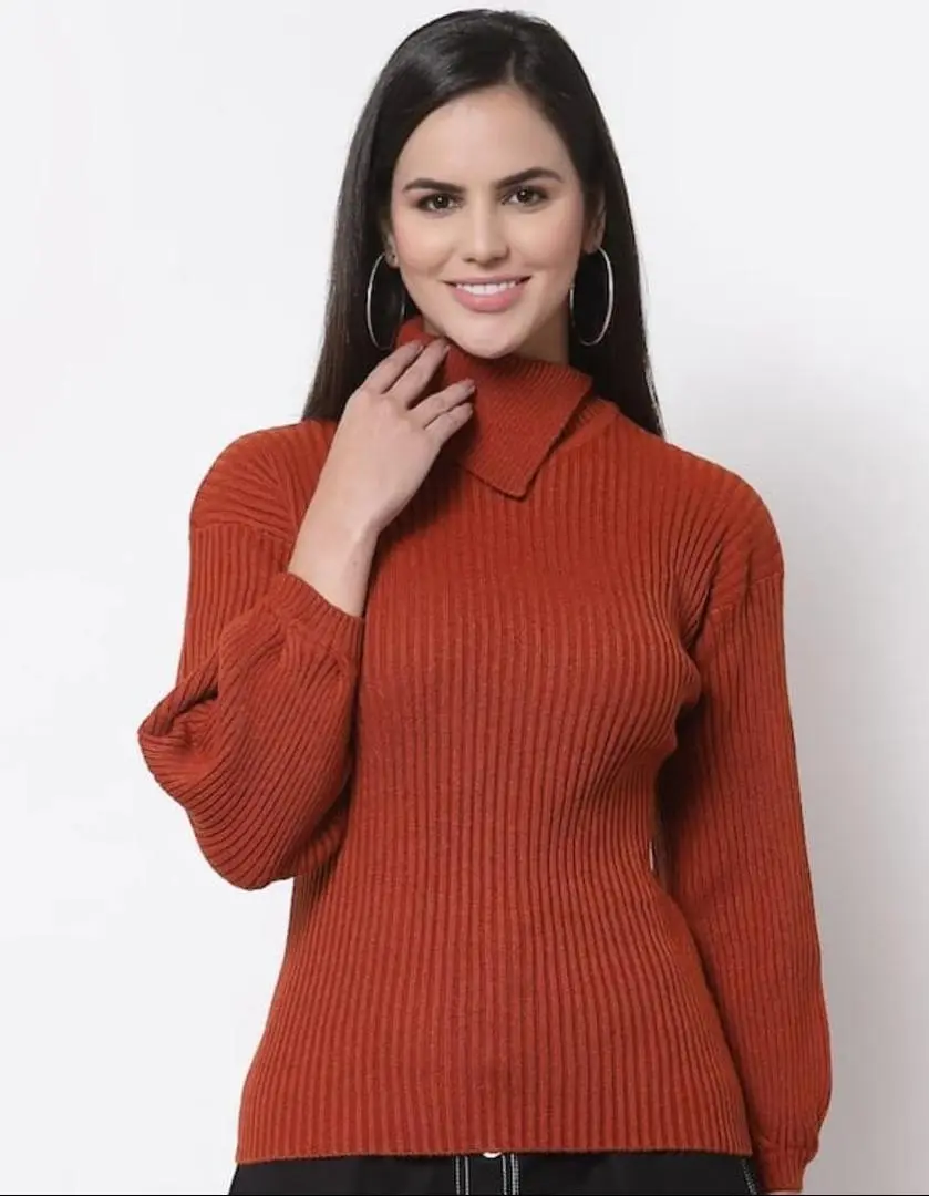 high cut neck pullover