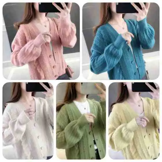 Import Woman Knit Wool