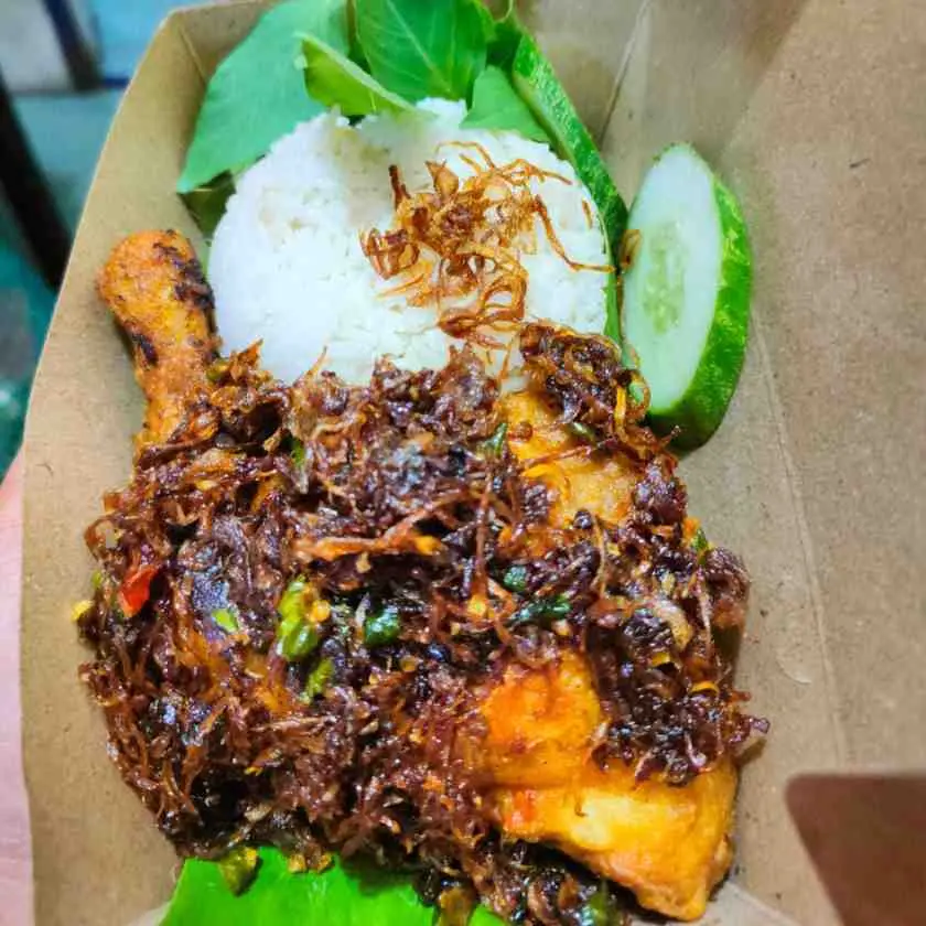 Ayam Goreng Sambal Embe