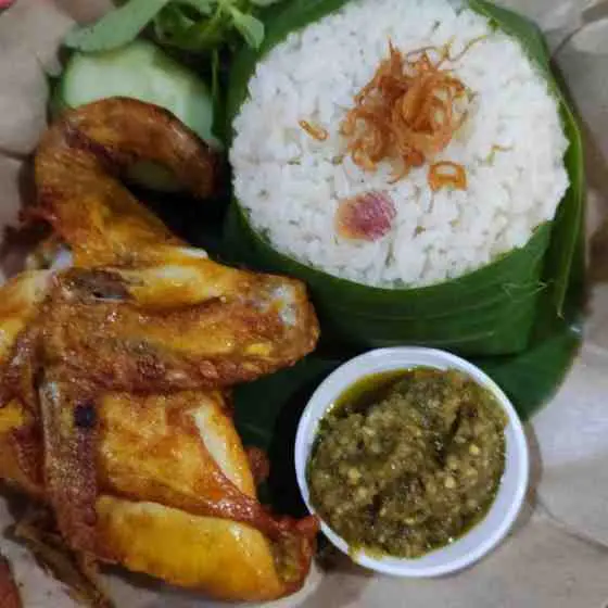 Ayam Goreng Sambal Hijau