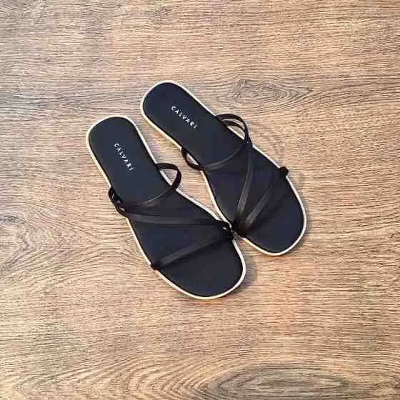 Sandal