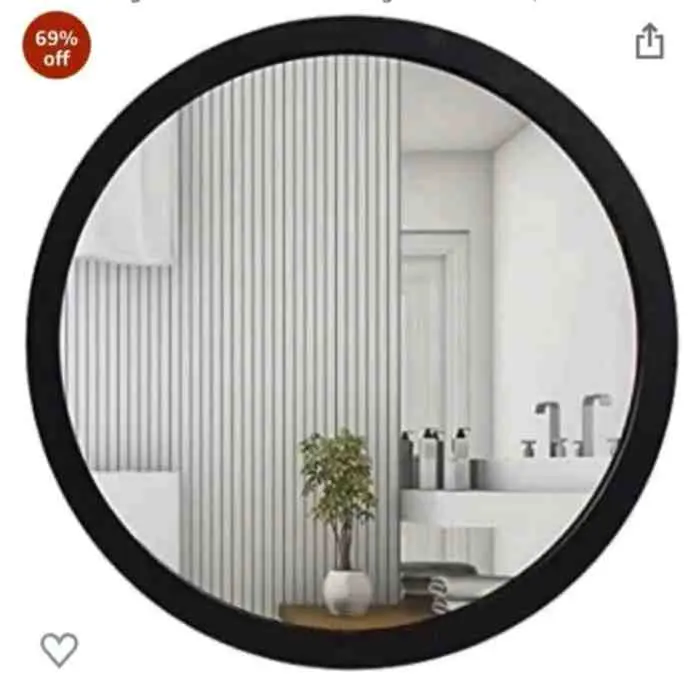 Round wall mirror 