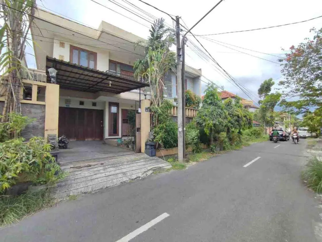 RUMAH 2 LANTAI DENPASAR TIMUR,BALI.