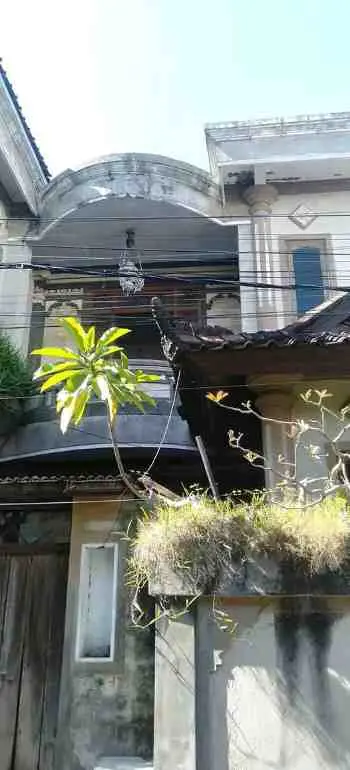 RUMAH 2 LANTAI KAWASAN TUBAN,BADUNG.