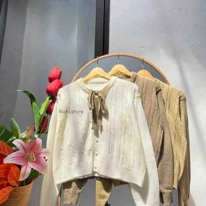 34. Cardigan Premium with Ribbon