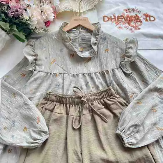 36. One set blouse celana crinkle