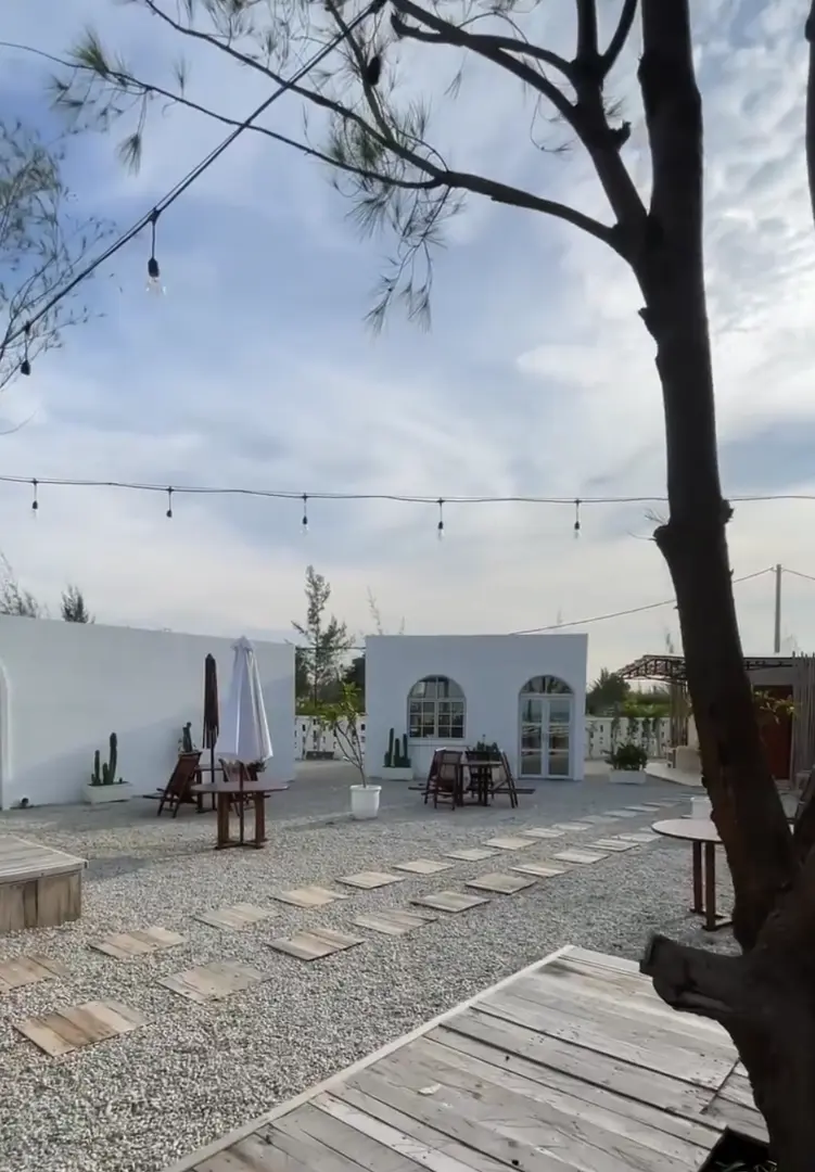 Nongkrong Aesthetic di Next Level