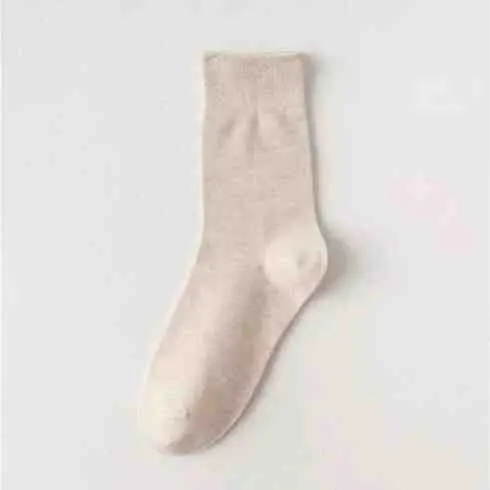 22. Kaus Kaki Polos - Wanita