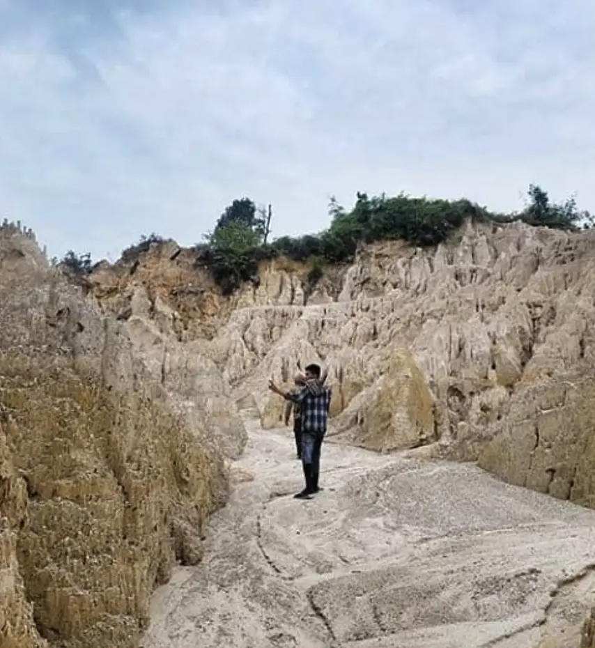 Tebing Karang, Tanjung Pasir